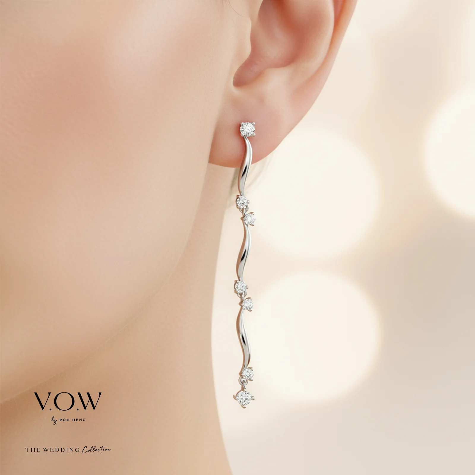 Caressing Waves Diamond Earrings in White Gold (HDIAGROUP197V1567A) - Image 2